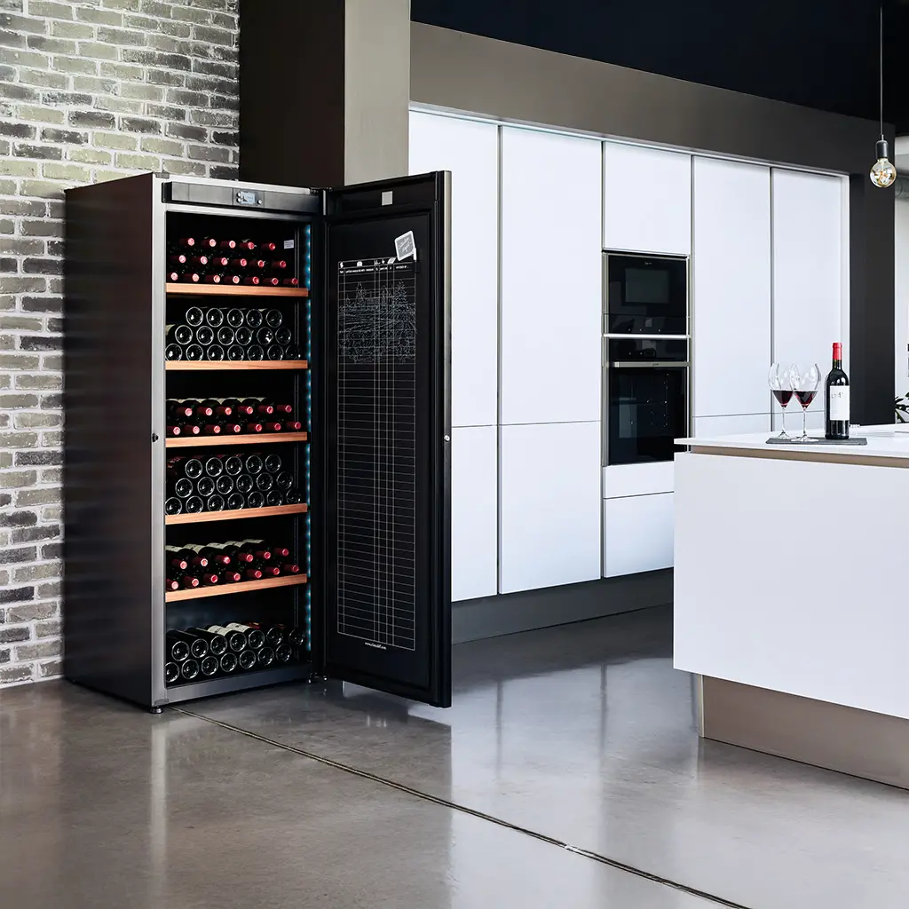 프리스탠딩 와인 셀러